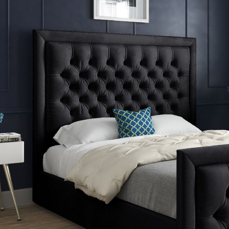 Lama Chesterfield Bed Frame with Bumper Bar